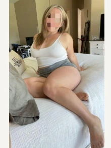 Barbara oferece serviços de garota de programa Económica com total confiança