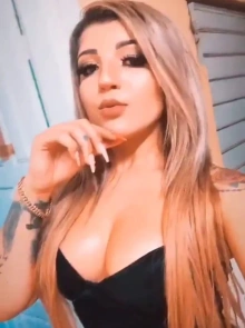 Fotos 100% reais de Tauane, uma das garotas de programa ninfeta em Campinas top
