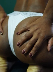 Luana se junta às melhores acompanhantes Negra esta semana
