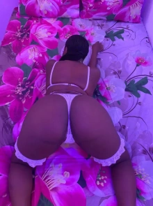 Catálogo de garotas de programa em Imbui: conheça Rapidinha R$50❤