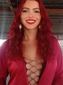 Sara tozaki, elegância e discrição no catálogo de Belo Horizonte