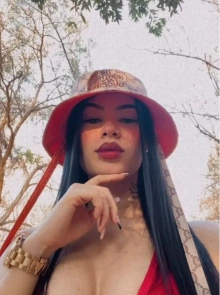 Alice, Acompanhante em Divinópolis 92993989239