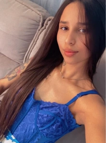 Ketley lorrane, elegância e discrição no catálogo de Arapongas