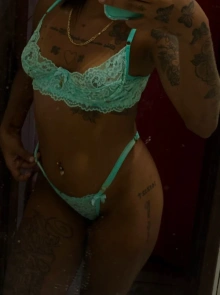 Sarah, Acompanhante em Lauro de Freitas 71993382392