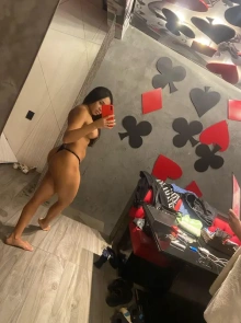 Samara, uma das melhores acompanhantes Coroa em Santos com fotos reais