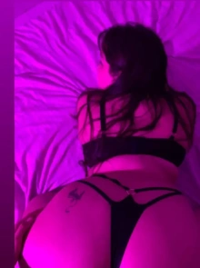Natália, acompanhante em Centro independente com fotos atualizadas