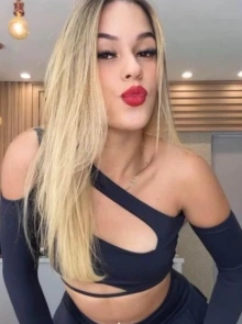 Amanda, uma experiência única com acompanhantes em Pelotas