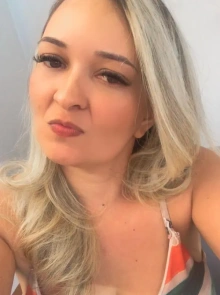 Jully, elegância e discrição no catálogo de Teresina