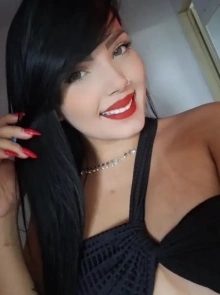 Paty pantera apresenta seu álbum de fotos de acompanhante profissional