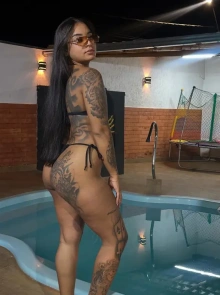 Ana clara, máximo profissionalismo como acompanhante De luxo