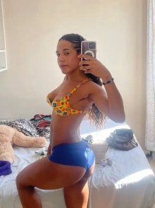 Perfil Premium: Kiki ts entre as melhores acompanhantes em Rio de Janeiro