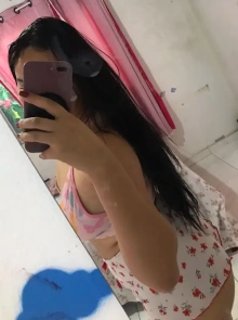 Lara fernandes, acompanhante disponível agora no bairro Centro