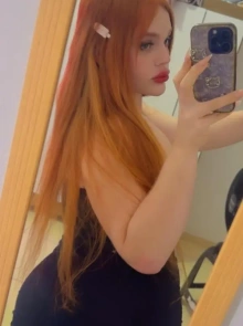 Sophia eduarda é uma acompanhante de luxo com atendimento exclusivo