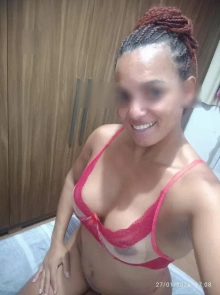 Alessandra sant oferece serviços de garota de programa Com local com total confiança