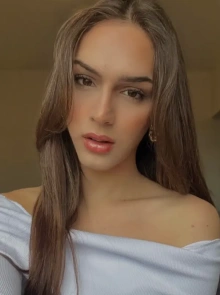 Anna, uma nova imagem no catálogo de garotas de programa