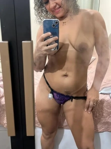 Experiência de luxo com Laurinha, garota de programa independente