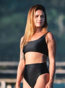 Laisa lia está cadastrada no catálogo de acompanhantes de luxo