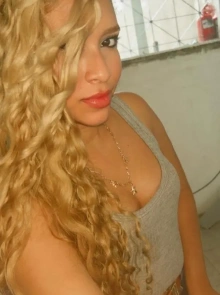 Carol avila, acompanhante independente com disponibilidade imediata