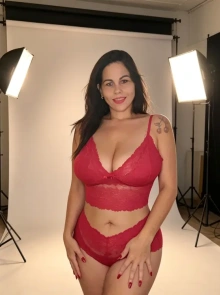 Encontros exclusivos com acompanhantes Coroa em Piracicaba como Priscila Moraes