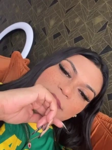 Procurando uma acompanhante em Messejana? Conheça Cryss santos