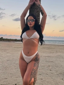Tiffany maia, elegância e discrição entre as acompanhantes Elite
