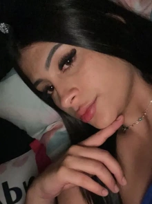 Julia Campos é uma acompanhante de luxo com atendimento exclusivo
