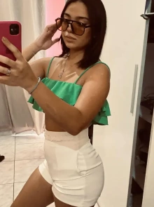 Fernanda soares é uma acompanhante independente com serviços verificados
