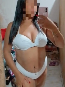 Luana Teixeira apresenta seu álbum de fotos de acompanhante profissional
