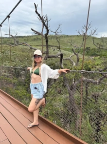 Luna Oliveira, serviços de acompanhantes de alta qualidade