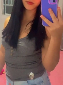 Descubra Larissa, uma garota de programa de alto nível