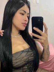 Conheça Priscila, uma acompanhante com serviços verificados