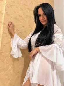 Fernanda, elegância e discrição entre as acompanhantes Elite