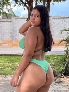 Perfil de Maria Eduarda, em destaque nos anúncios de acompanhantes de luxo