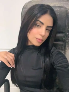 Júlia Batista é a garota de programa ideal para o seu próximo encontro