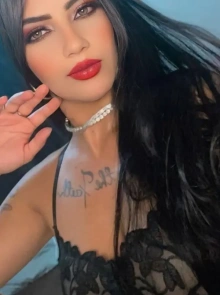 Laura lovatelly está entre as acompanhantes mais bem avaliadas