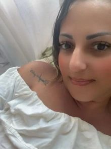Perfil de Bruna Ferraz, em destaque nos anúncios de acompanhantes de luxo