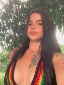 Emily, uma das acompanhantes em Palmas mais procuradas