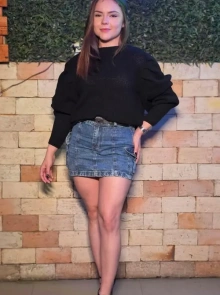 Procurando uma acompanhante? Maria Eduarda é uma ótima escolha