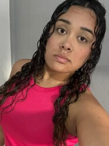 Lara está entre as acompanhantes mais bem avaliadas