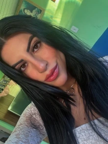 Cleo Ferari, uma das melhores opções de garotas de programa em Maringá hoje