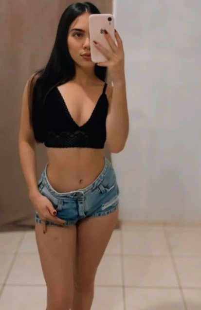 Emily Yasmin , Acompanhante em Imperatriz 75999922629