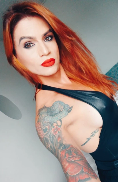 ALANNA, travesti em Curitiba 41992805221