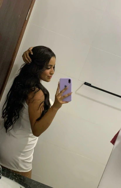 Julia, Acompanhante em Patos de Minas 63999147679