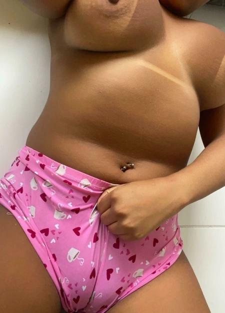 Índia morena, uma acompanhante em Rio de Janeiro espetacular