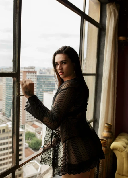 Camila Luzzon, travesti em Curitiba 41985192407