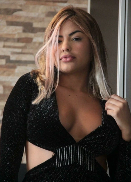 Laura dias , Acompanhante em Fortaleza 15981809408