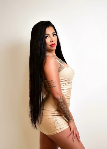 Marina lino é a acompanhante Ninfeta ideal para o seu encontro