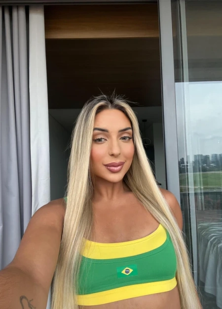 Cíntia Novaes, travesti em Rio de Janeiro 11994235692