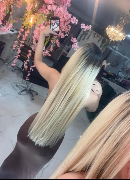 Perfil de Lorena Neves, em destaque nos anúncios de acompanhantes de luxo