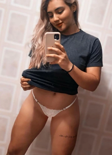 Lara, Acompanhante em Recife 85984166453